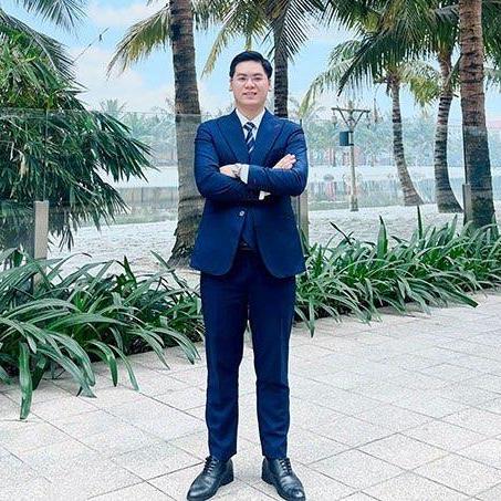 CEO Trần H&agrave;o Phong