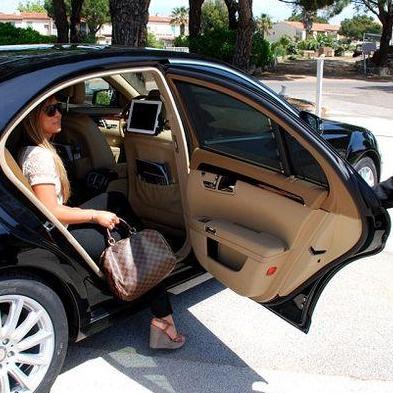 Luxury Limo